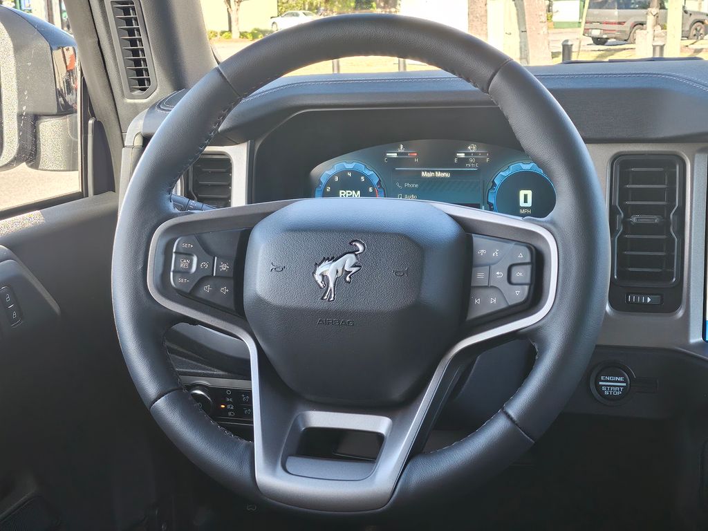 2026 Ford Bronco Outer Banks - 6