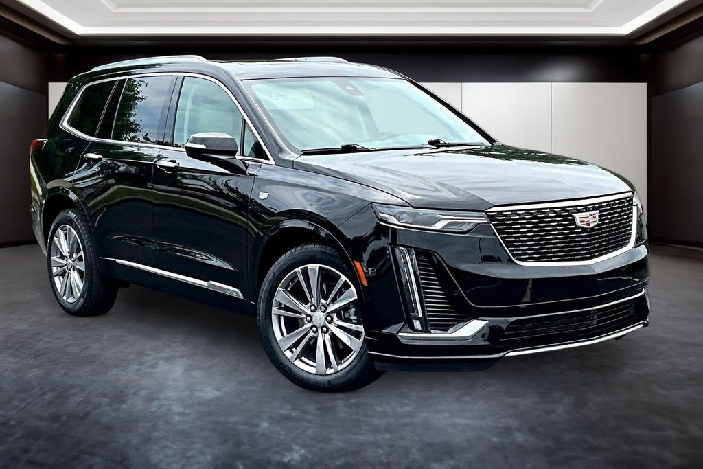 2023 Cadillac XT6 Premium Luxury AWD