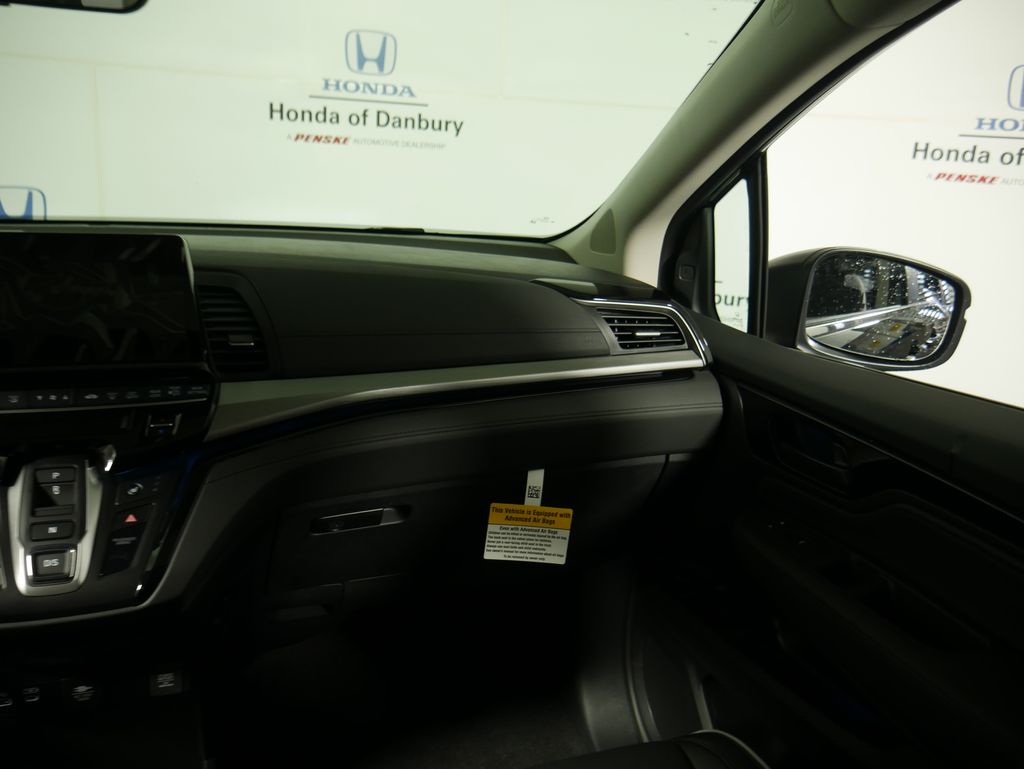 Thumbnail: 2026 Honda Odyssey - 12