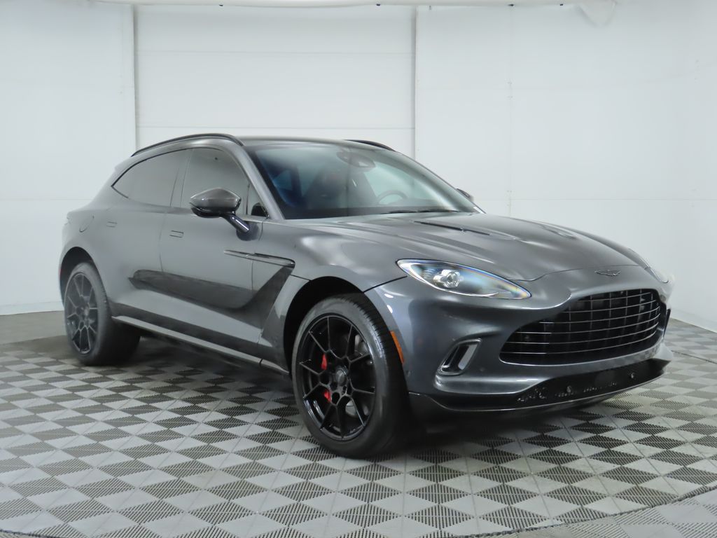 2021 Aston Martin DBX Base 3