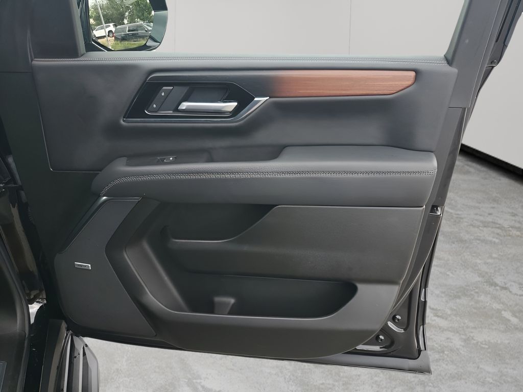 Used Car 2025 Gmc Yukon  Denali For Sale Under $70,000 In Austin, Texas