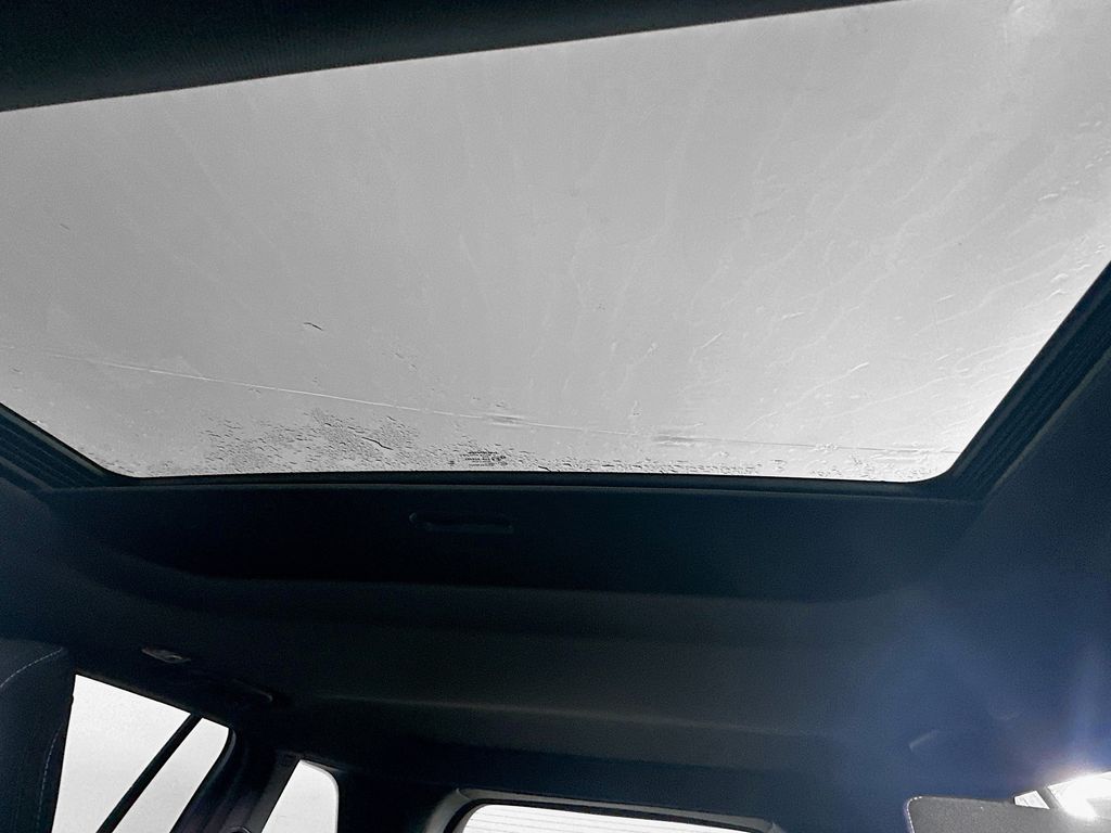 New 2025 White Jeep Laredo X image 14