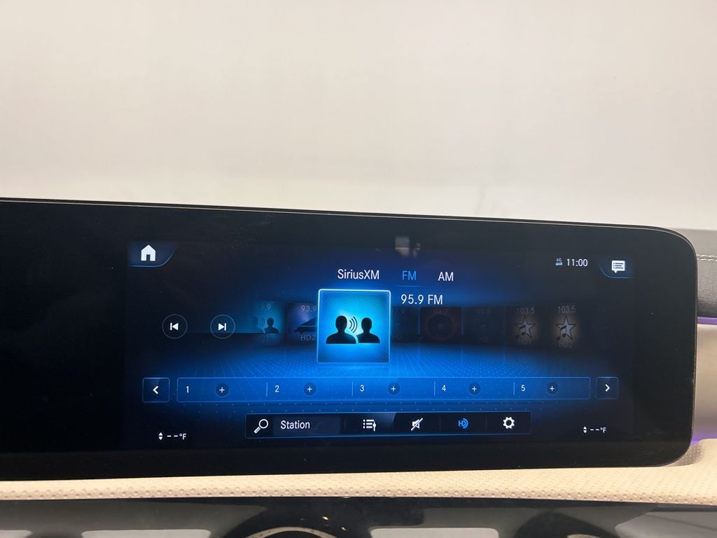 Thumbnail: 2022 Mercedes-Benz CLA - 17