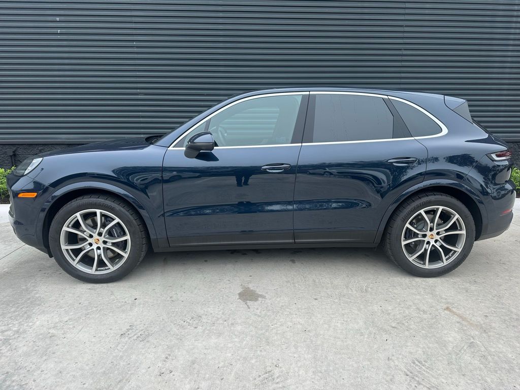 2024 Porsche Cayenne  2