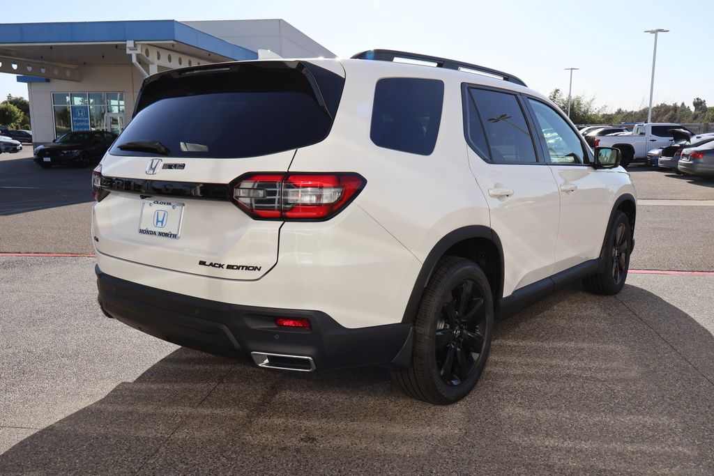 2025 Honda Pilot Black Edition 5