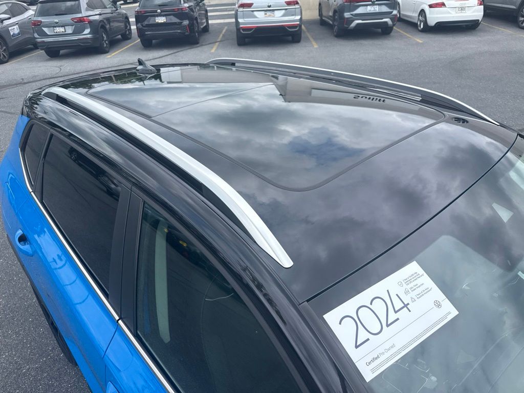 2024 Volkswagen Taos 1.5T SE Blue at Subaru and VW of Moon Township