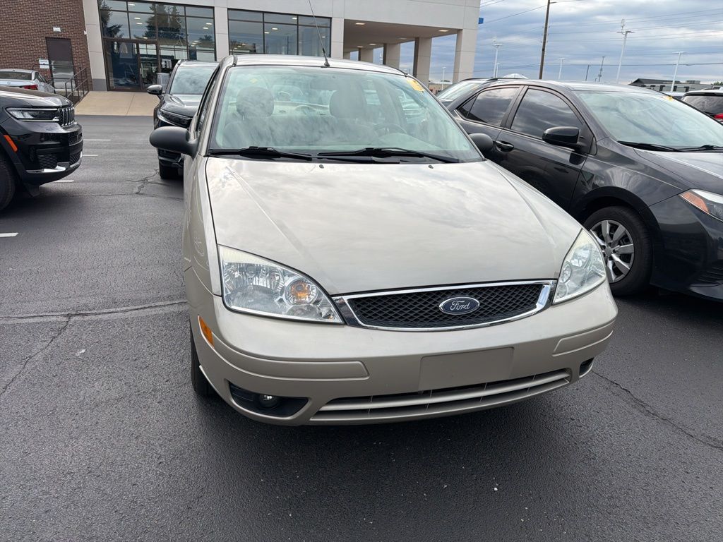Thumbnail: 2007 Ford Focus - 5