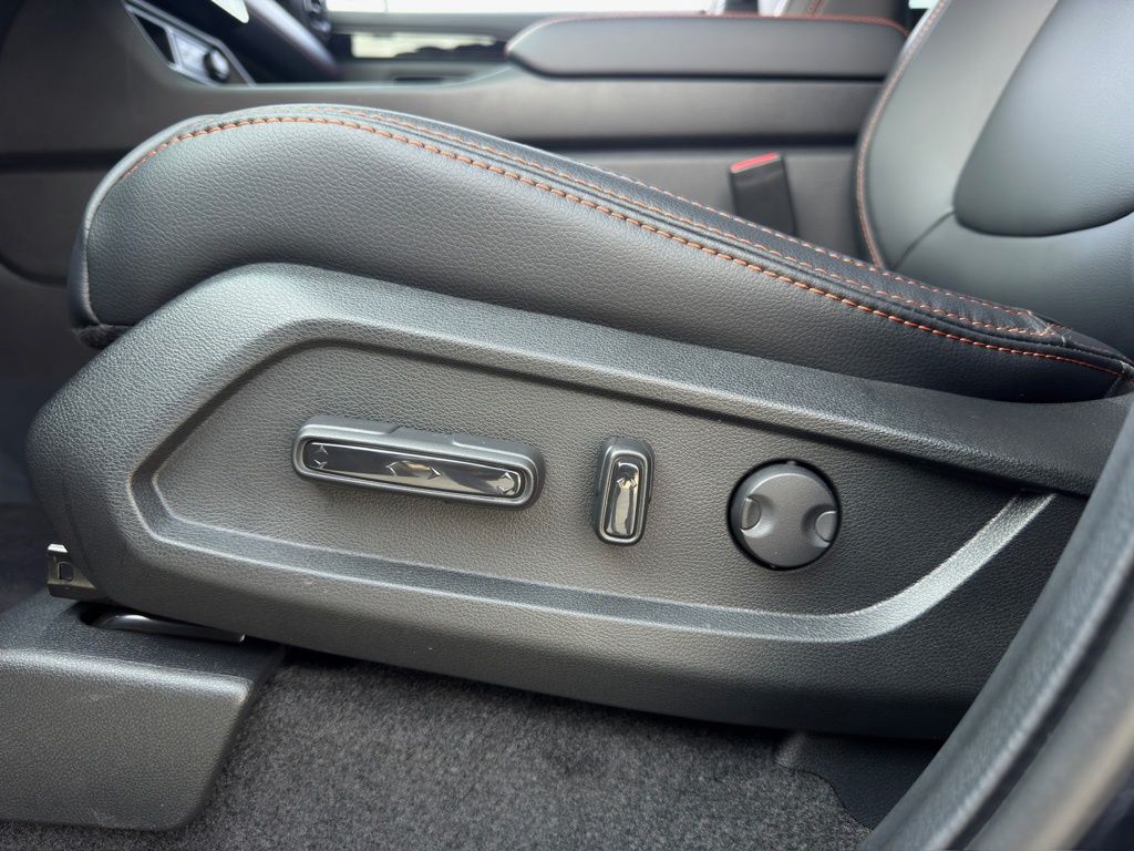 2025 Honda Pilot TrailSport Black at Community Honda