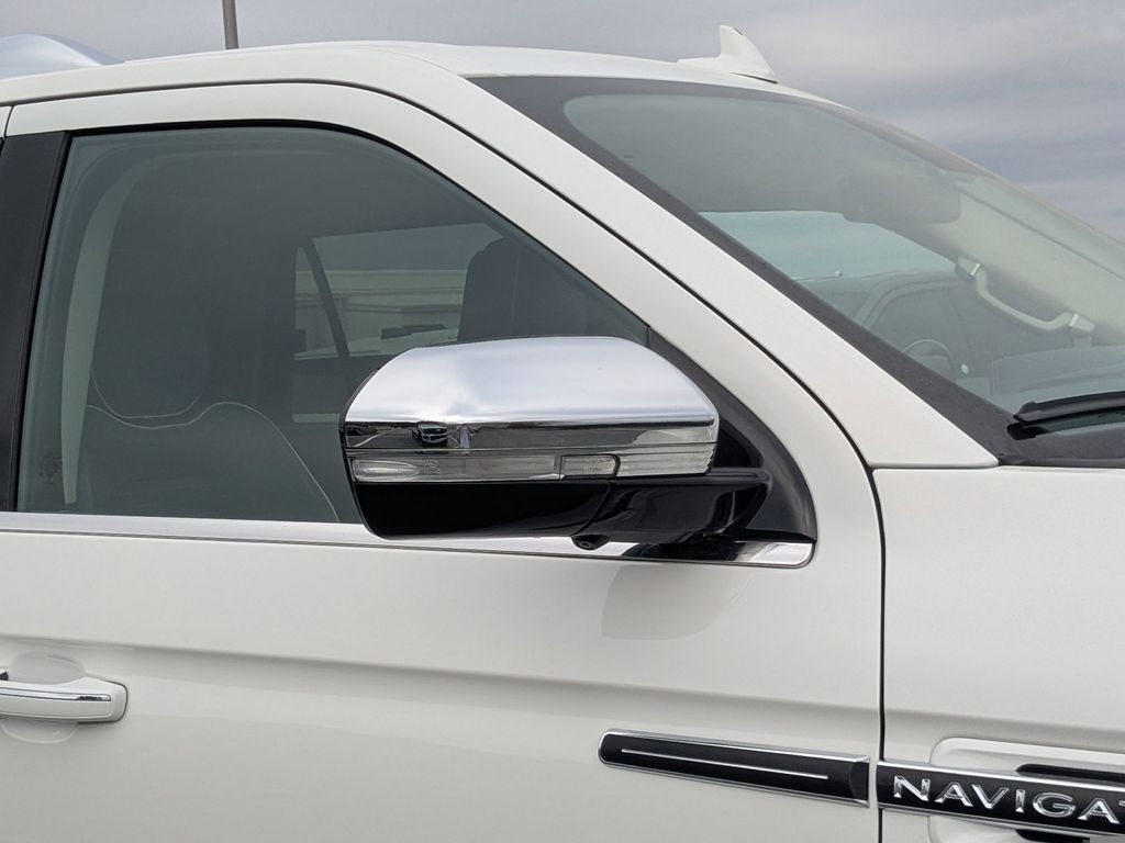 2021 Lincoln Navigator Black Label L