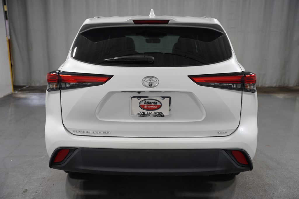 2022 Toyota Highlander XLE 7