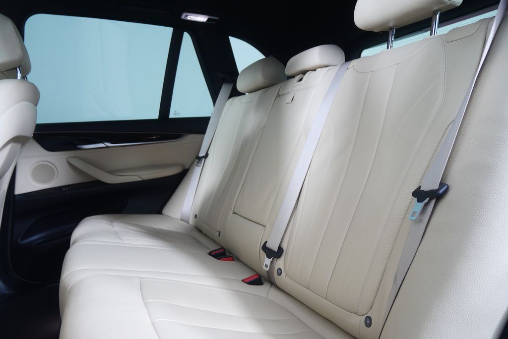 Thumbnail: 2017 BMW X5 - 16