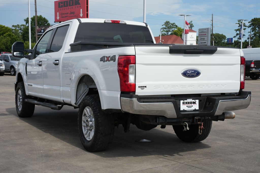 2017 Ford F-250SD XLT - 3