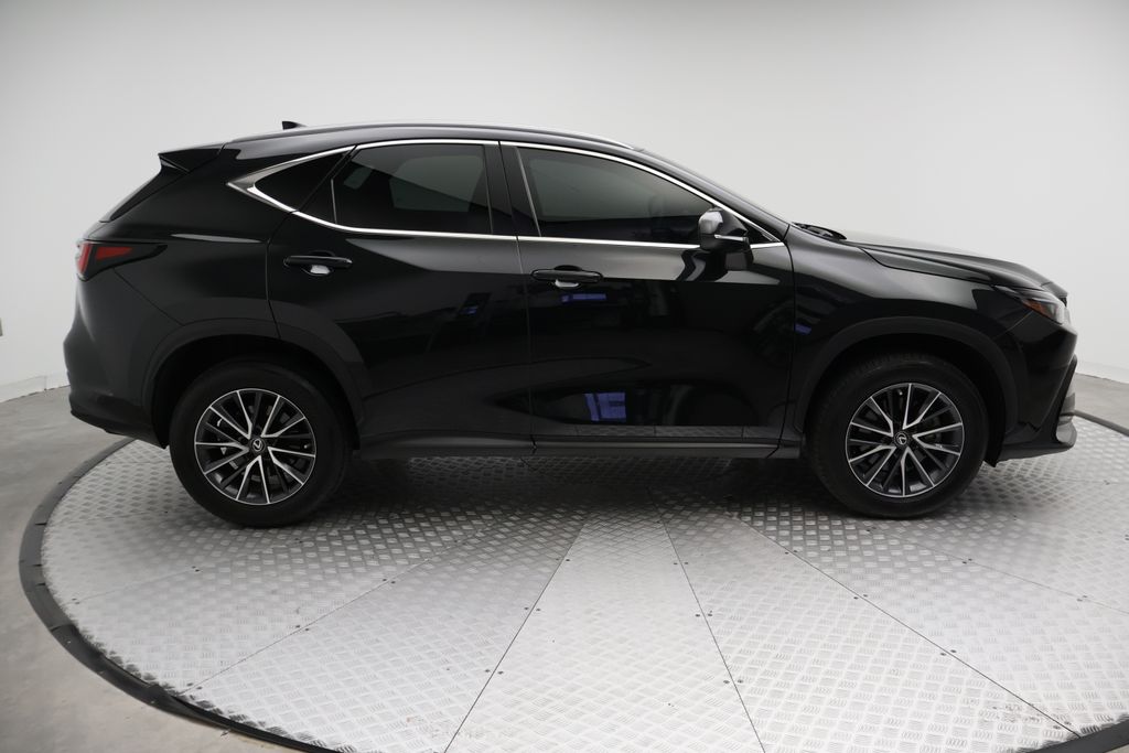 Thumbnail: 2023 Lexus NX - 7