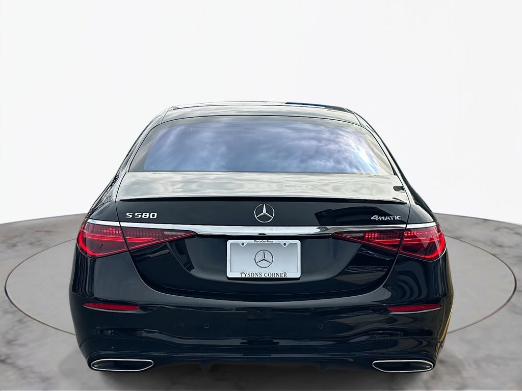 Thumbnail: 2022 Mercedes-Benz S-Class - 11