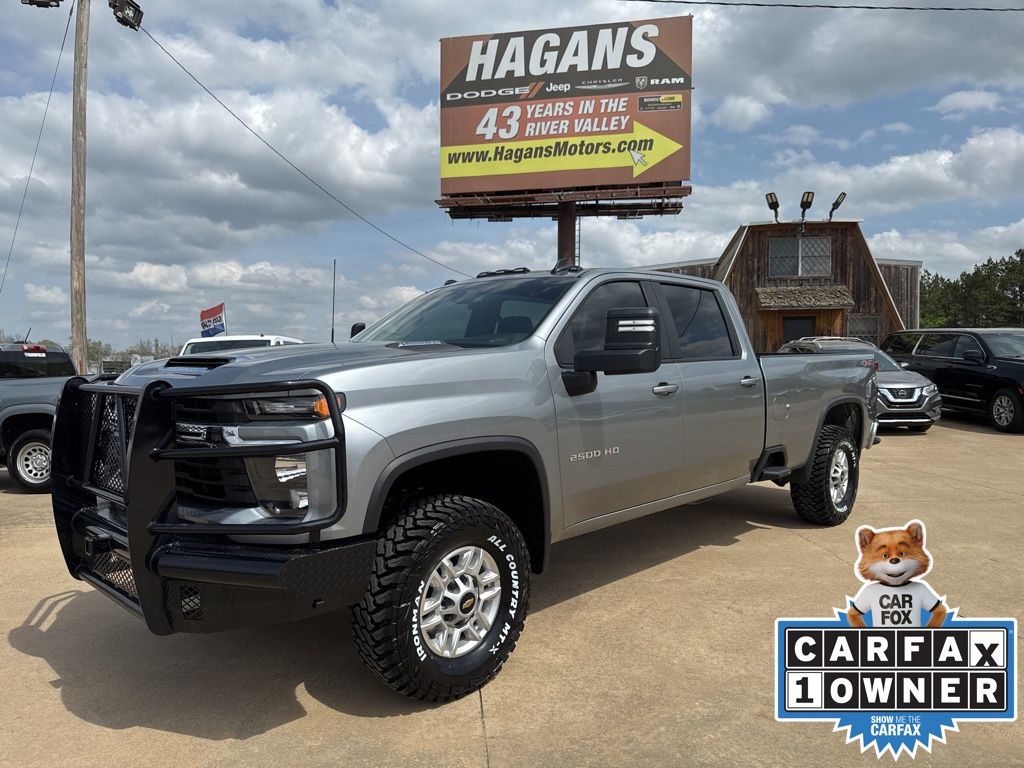 Sterling Gray Metallic 2025 Chevrolet Silverado 2500HD Pickup Truck Four-Wheel Drive Automatic