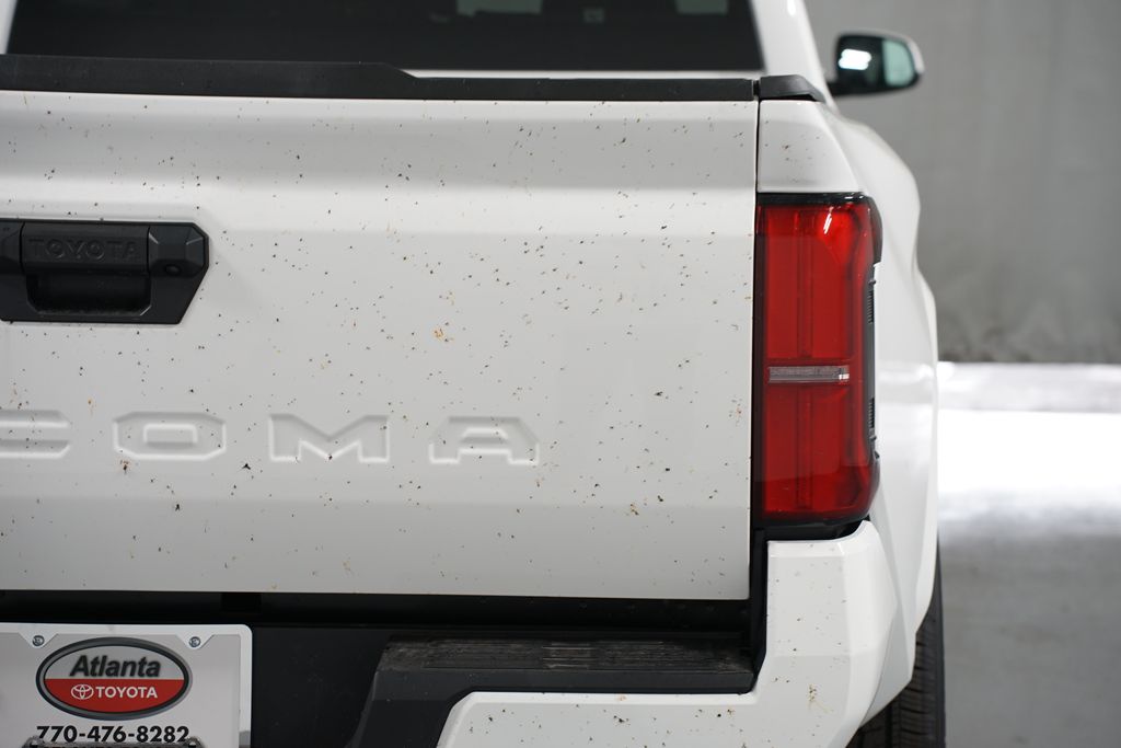 Thumbnail: 2025 Toyota Tacoma - 10