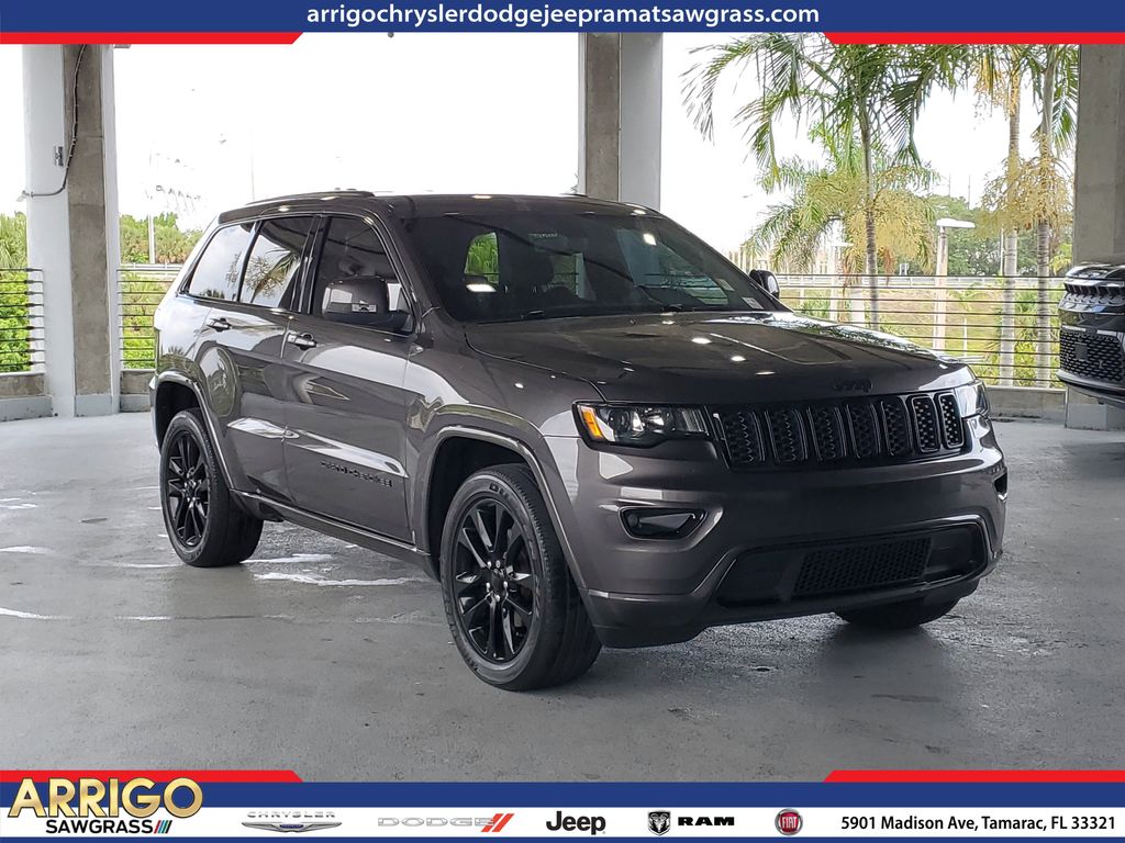 2020 Jeep Grand Cherokee Altitude