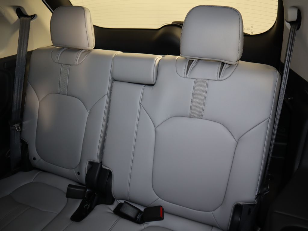 Thumbnail: 2025 Honda Pilot - 23