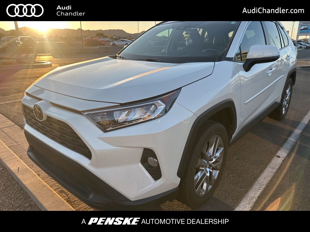 Thumbnail: 2021 Toyota RAV4 - 1