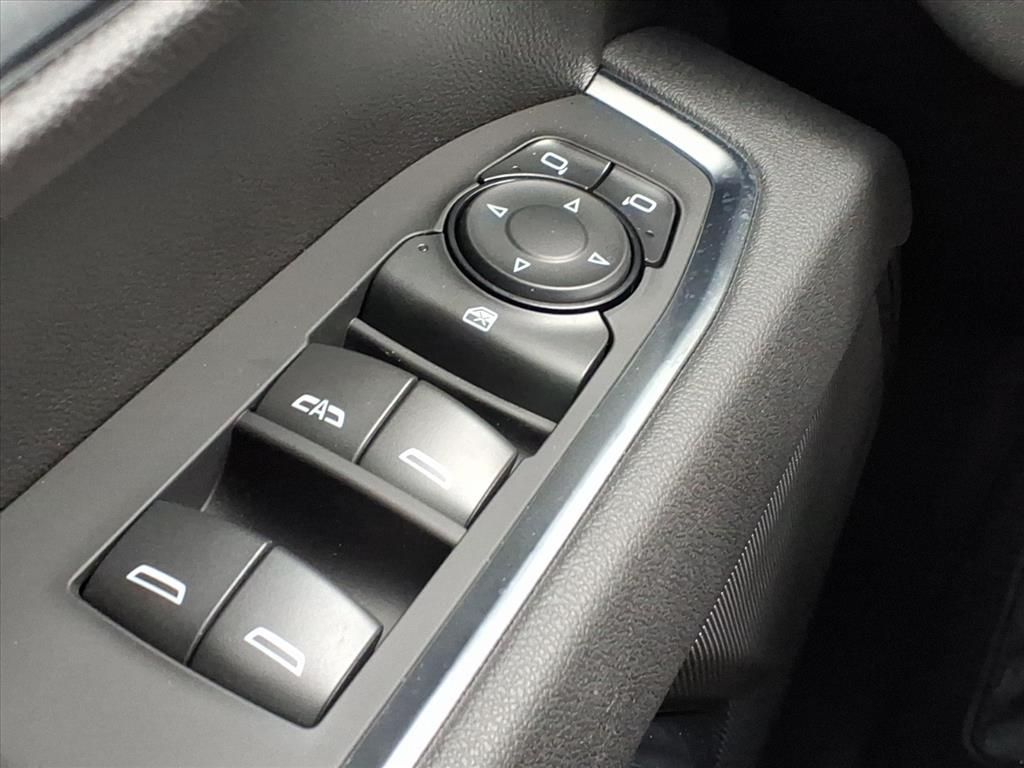 used 2025 Chevrolet Silverado 1500 car, priced at $41,901