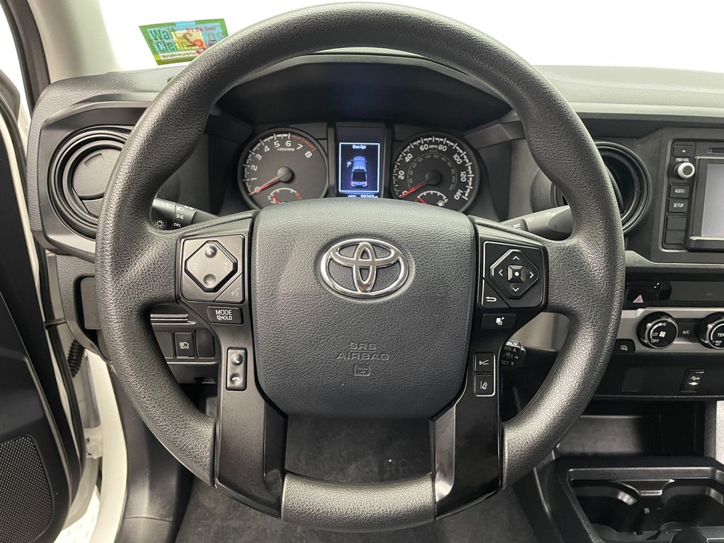 Thumbnail: 2018 Toyota Tacoma - 20