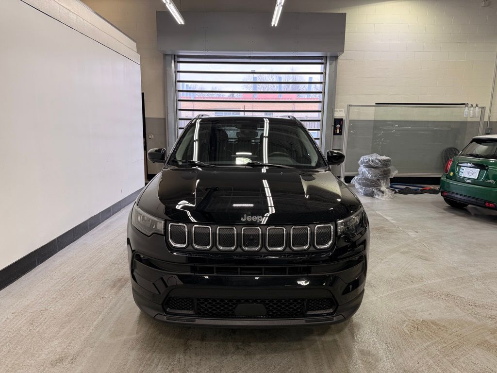 Thumbnail: 2022 Jeep Compass - 8