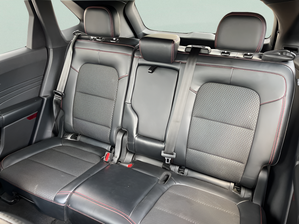 2024 Ford Escape ST-Line Select - Photo 15