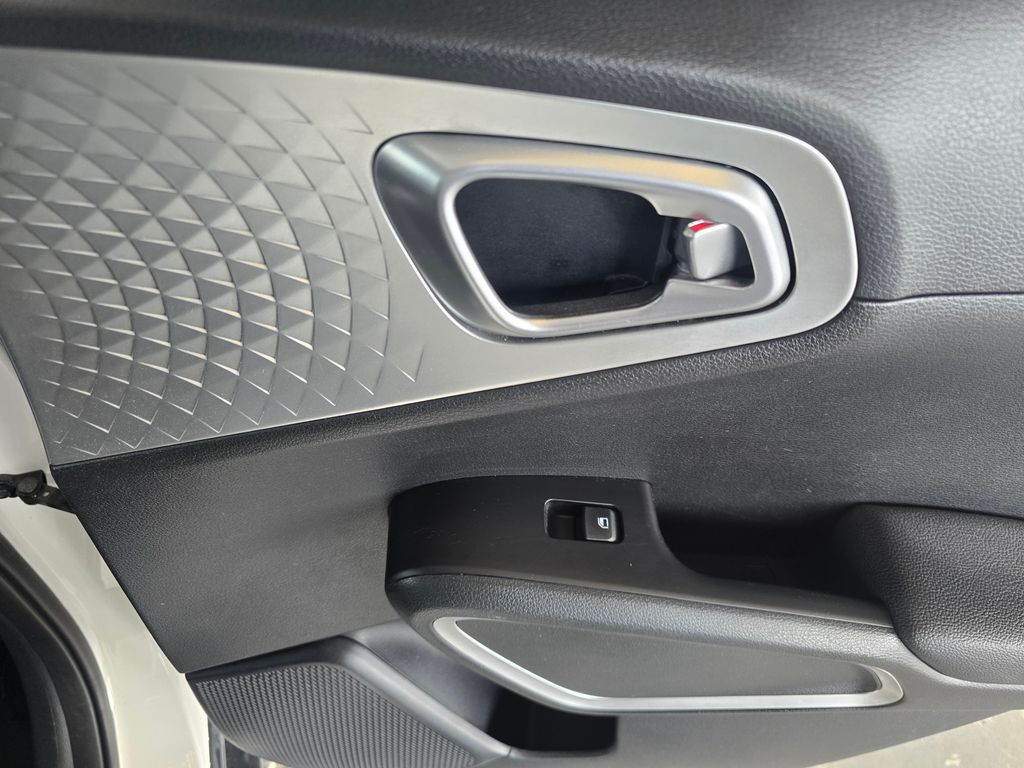 Thumbnail: 2025 Kia Soul - 18