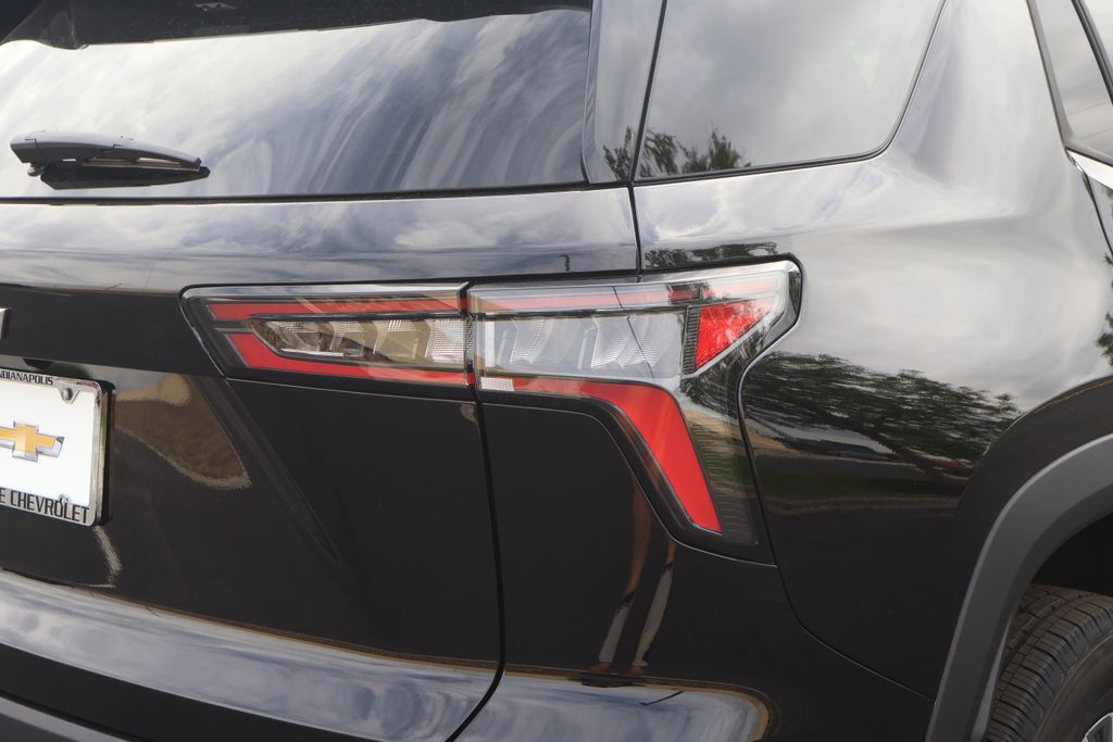 Thumbnail: 2026 Chevrolet Equinox - 7