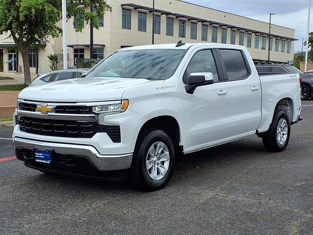 Summit White 2025 Chevrolet Silverado 1500 LT Crew Cab 4WD Pickup Truck Four-Wheel Drive Automatic