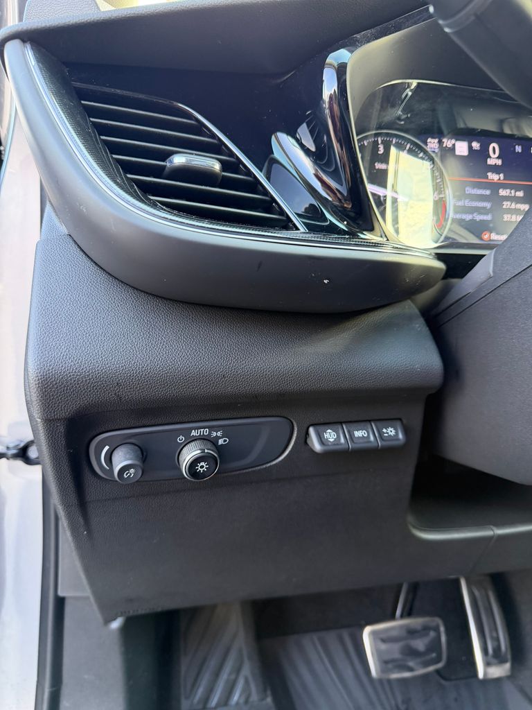Used 2022 Buick Envision SUV