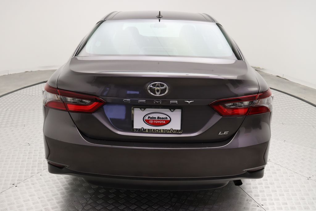 Thumbnail: 2023 Toyota Camry - 10
