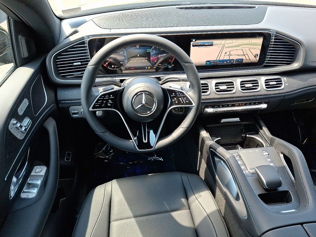 Thumbnail: 2026 Mercedes-Benz GLE - 8