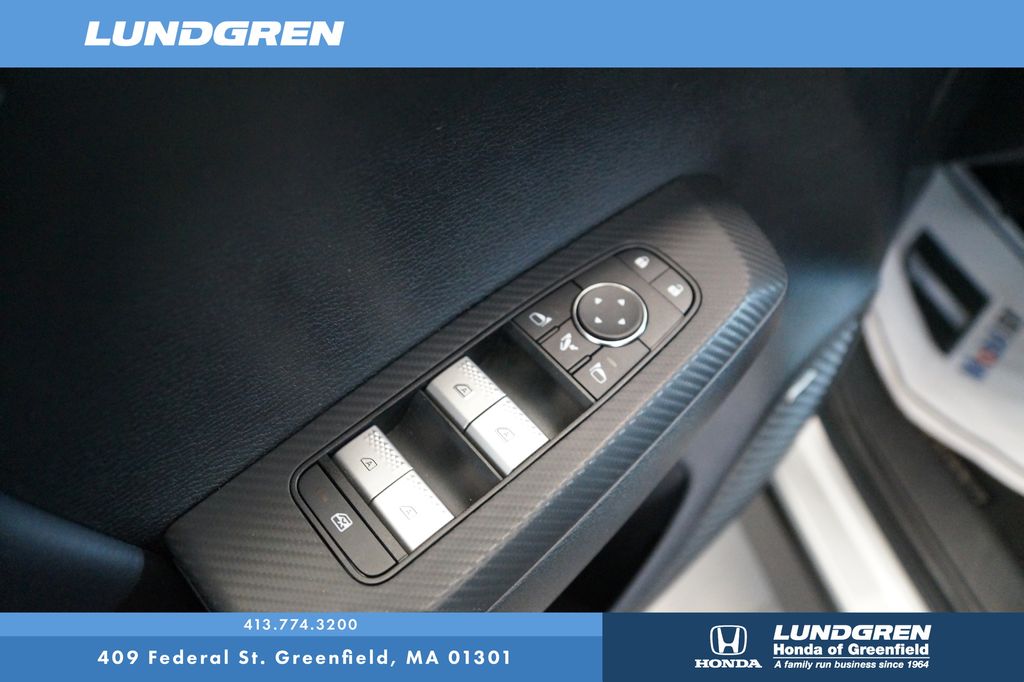 Used 2025 Mitsubishi Outlander SUV