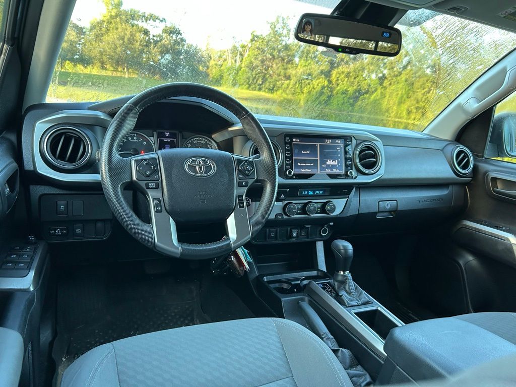 Thumbnail: 2021 Toyota Tacoma - 12