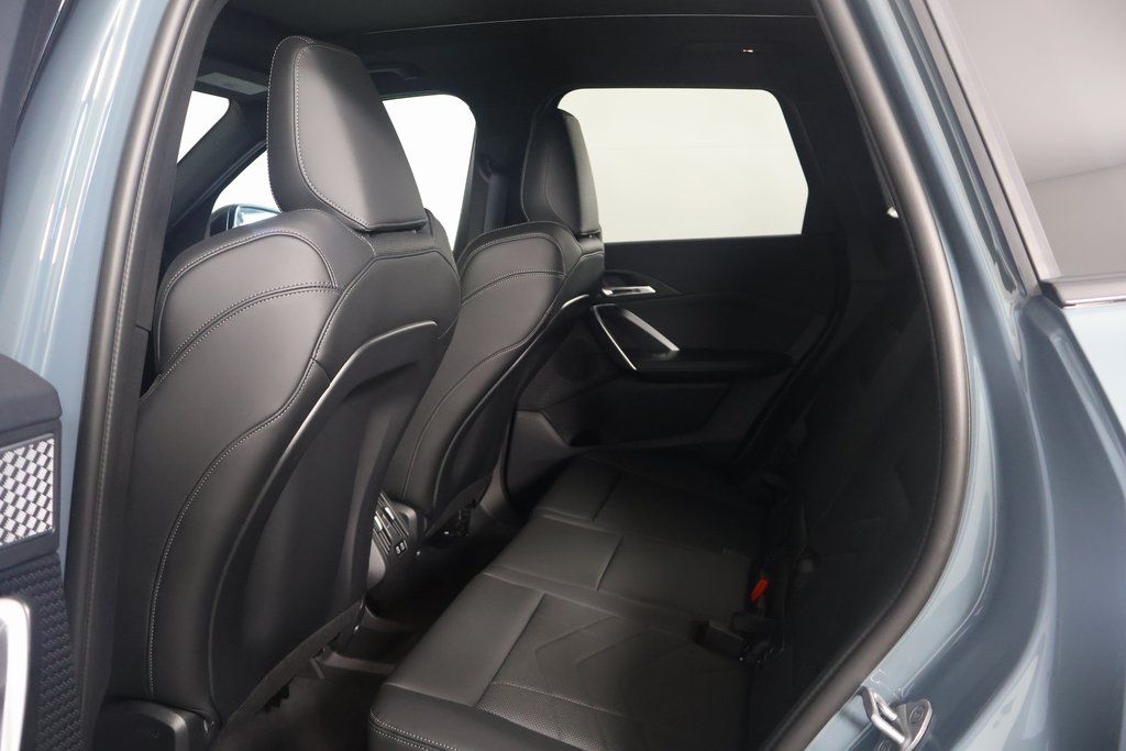 Thumbnail: 2025 BMW X1 - 6