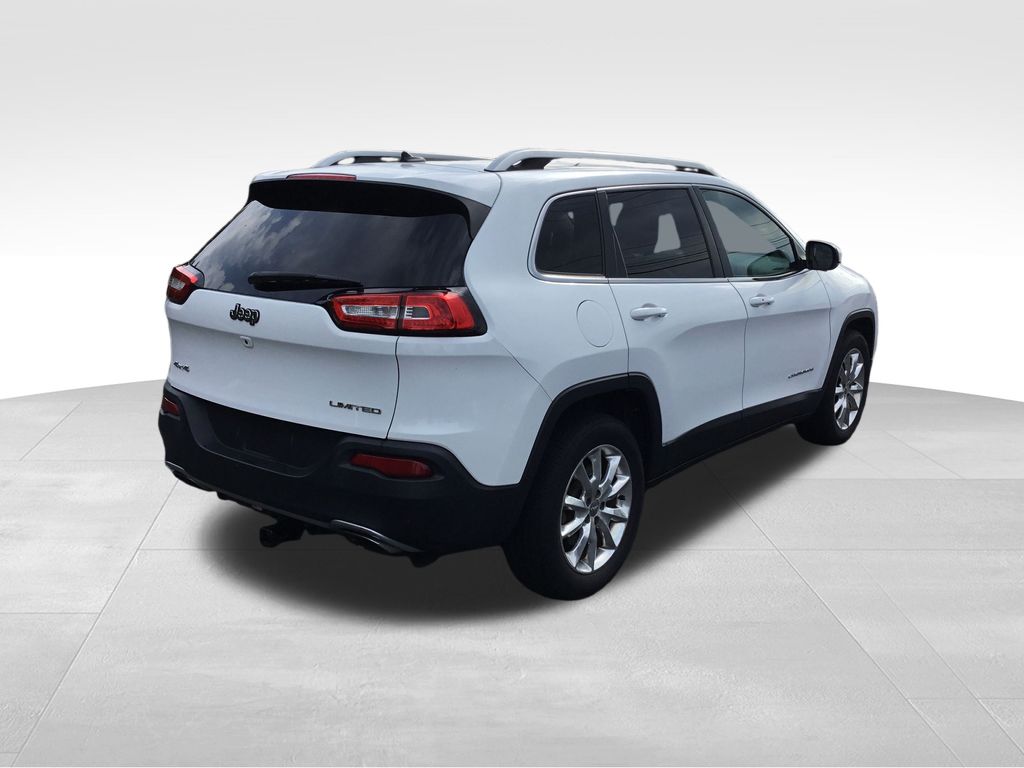 Thumbnail: 2015 Jeep Cherokee - 5