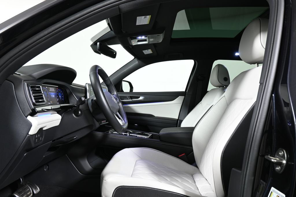 2024 Volkswagen Atlas SEL 3