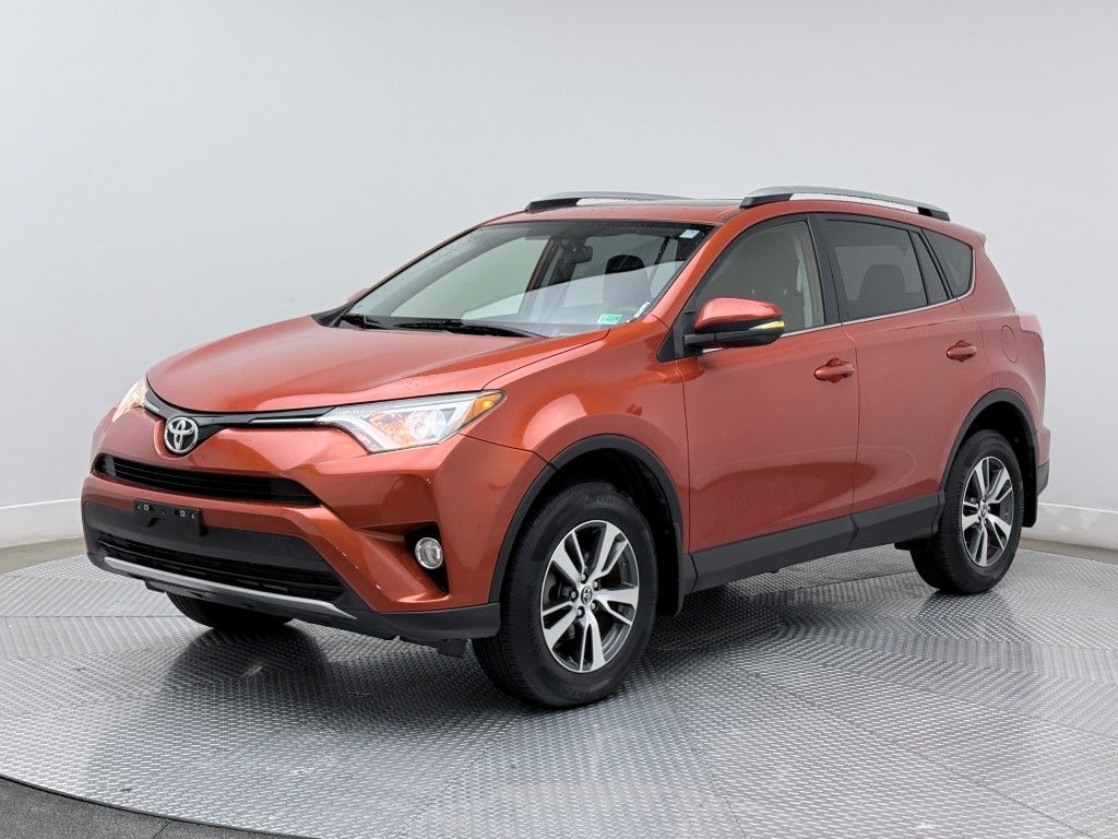Thumbnail: 2016 Toyota RAV4 - 6
