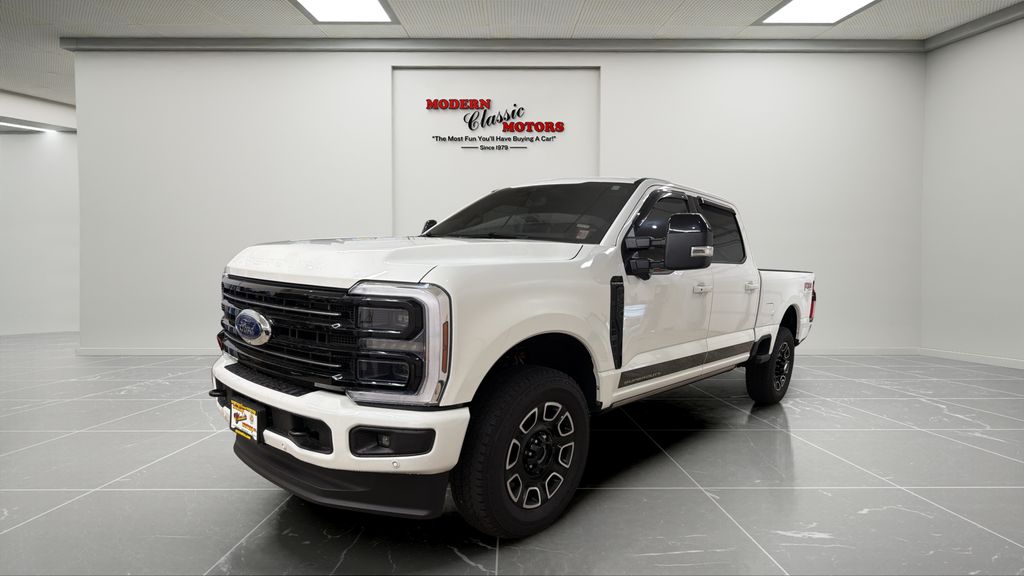 White 2025 Ford F-350 Super Duty Pickup Truck Four-Wheel Drive Automatic