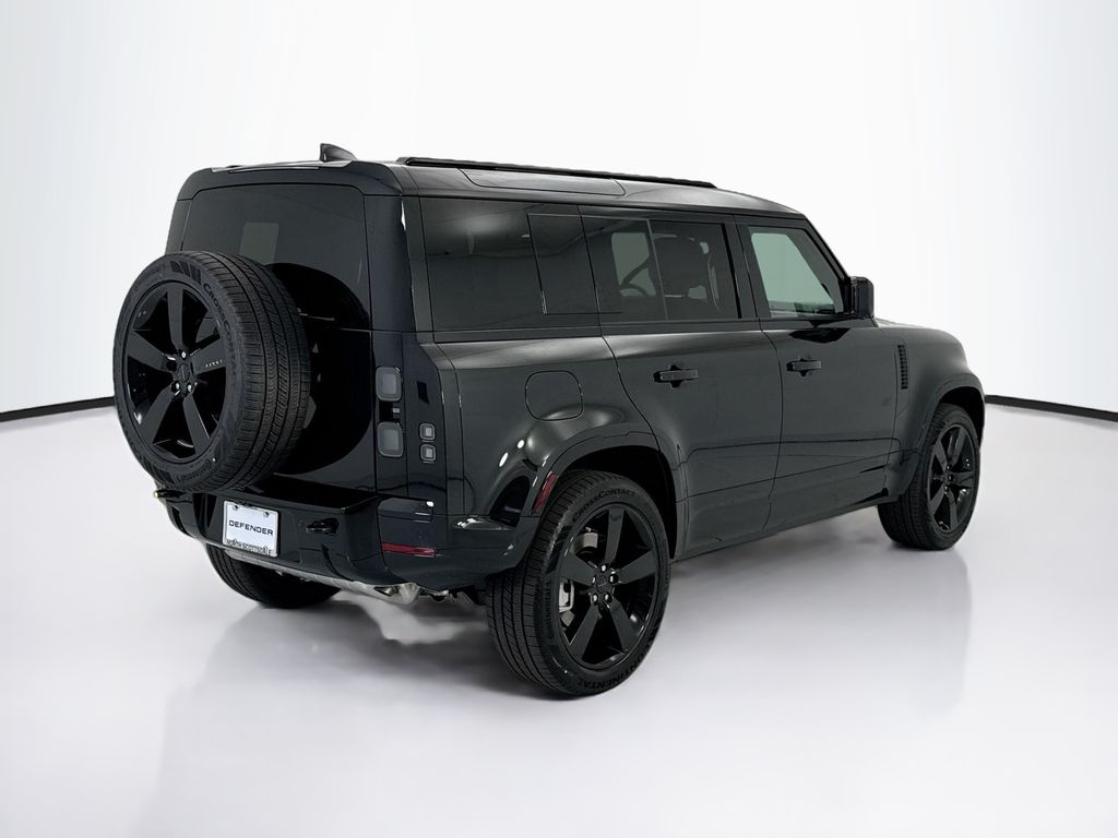 Thumbnail: 2026 Land Rover Defender - 5