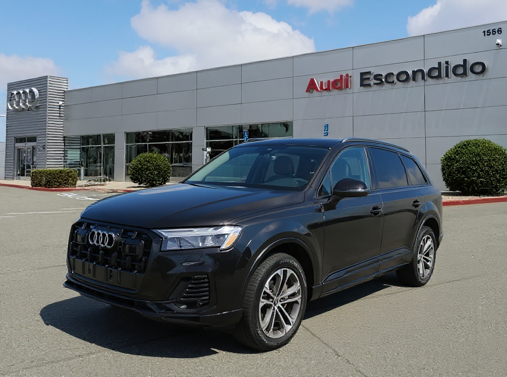 Thumbnail: 2026 Audi Q7 - 1