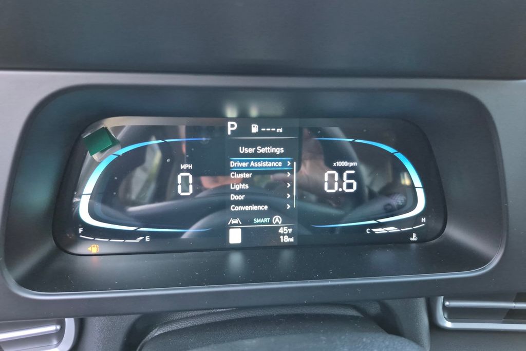 New 2026 Gray HYUNDAI SEL Sport Plus image 27