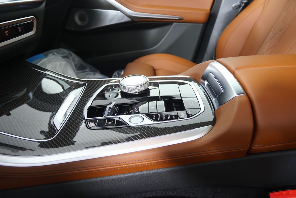 Thumbnail: 2026 BMW X5 - 22