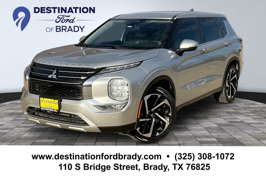 2022 Mitsubishi Outlander SE FWD