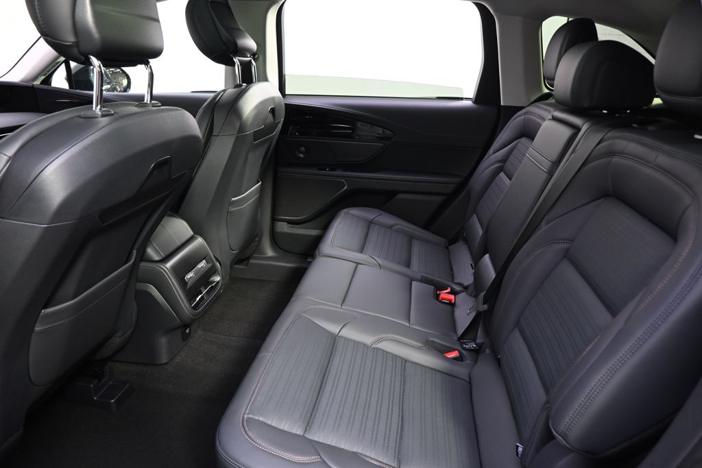 New 2026 Black Lincoln Reserve image 21