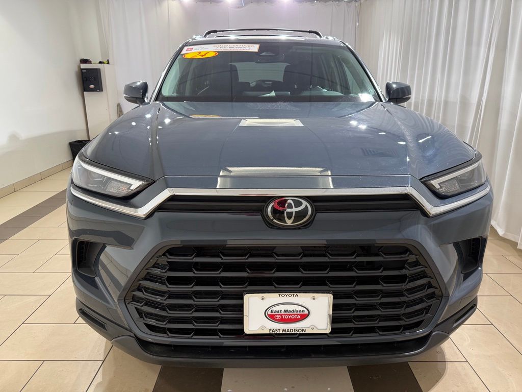 Thumbnail: 2024 Toyota Grand Highlander - 8
