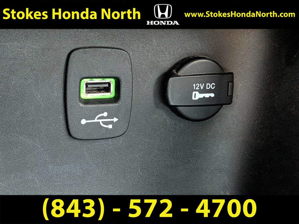 Used 2014 Dodge Avenger Sedan