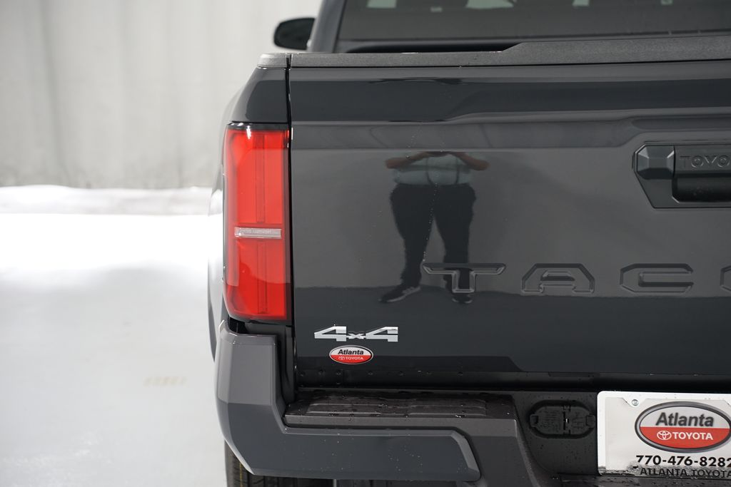 Thumbnail: 2025 Toyota Tacoma - 10