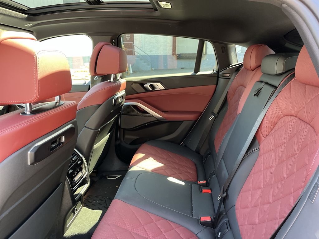 Thumbnail: 2025 BMW X6 - 23